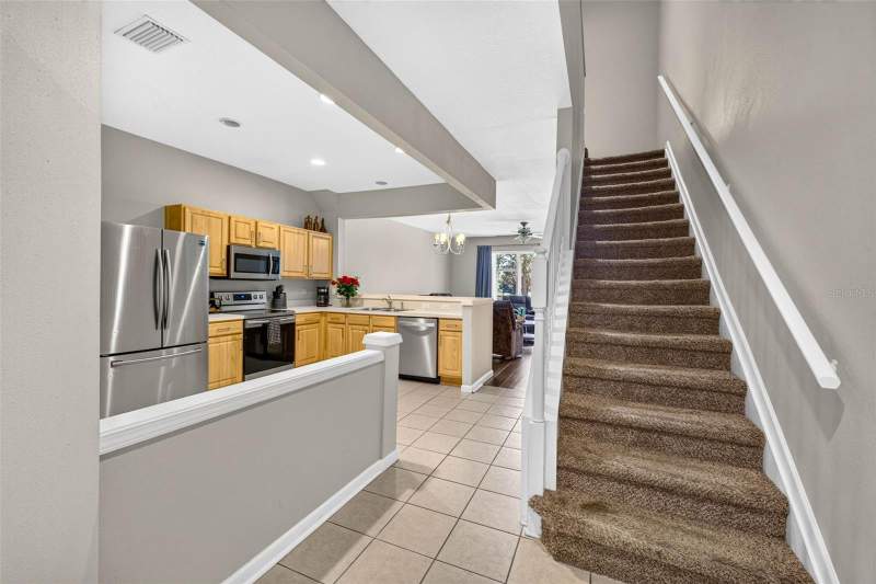 3 bedroom Townhouse at 26624 Chimney Spire Lane, Bay/Cypress Crk, Wesley Chapel — photo 5