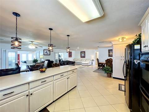 2404 Lauderdale Court, Orlando FL - photo 6 of 20