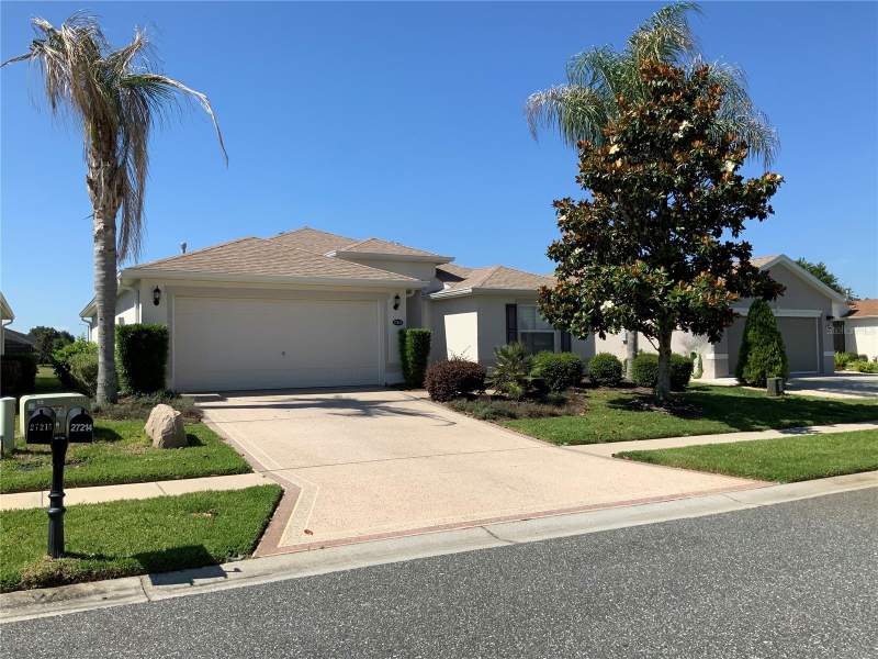 27215 ROANOKE DRIVE home for sale in Arlington Ridge