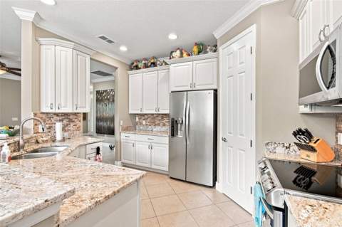 463 Monterey Street, Poinciana FL - photo 16 of 72