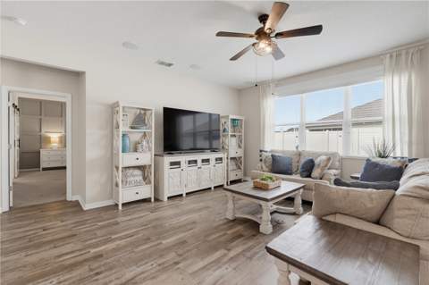 7903 Lago Mist Way, Wesley Chapel FL - photo 15 of 75