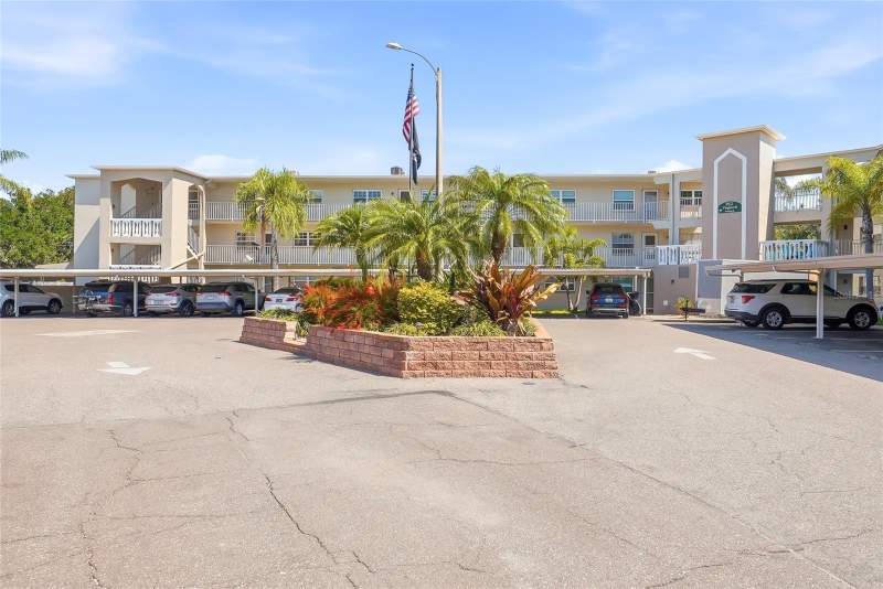 952 VIRGINIA STREET #202 home for sale in Heather Lake Apartments Condos for Sale: 11 Listings