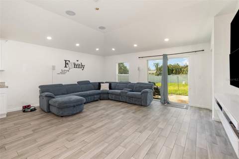 1534 Pine Street, Orlando FL - photo 10 of 28