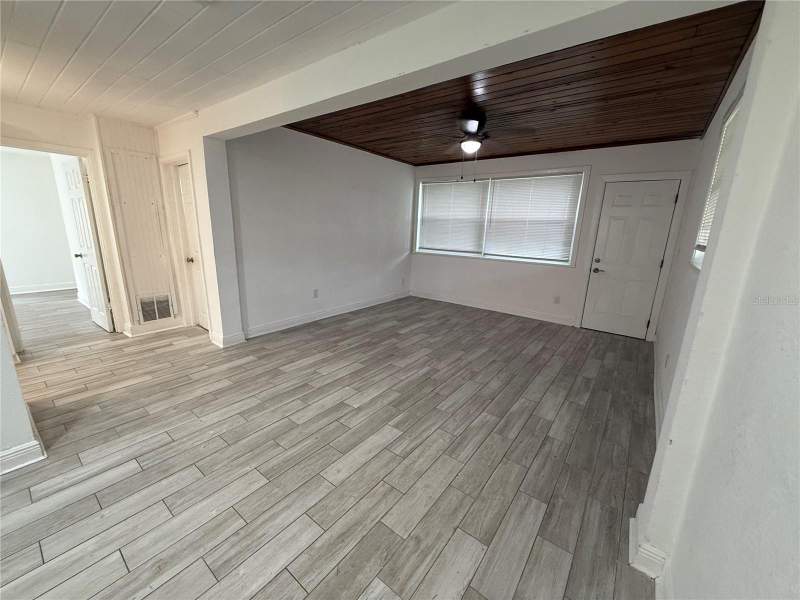 2 bedroom Single Family Residence at 3004 5th Street, Trotwood Park, Orlando — photo 3