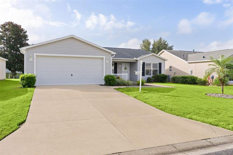 3 bedroom Single Family Residence at 280 Knoll Place, The Villages, The Villages — photo 4