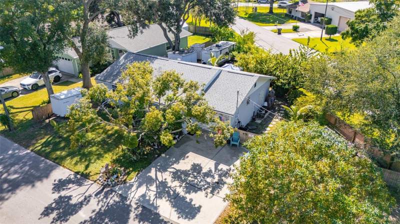 3 bedroom Single Family Residence at 4260 53rd Avenue, Lellman Heights 5th Sec, St Petersburg — photo 2