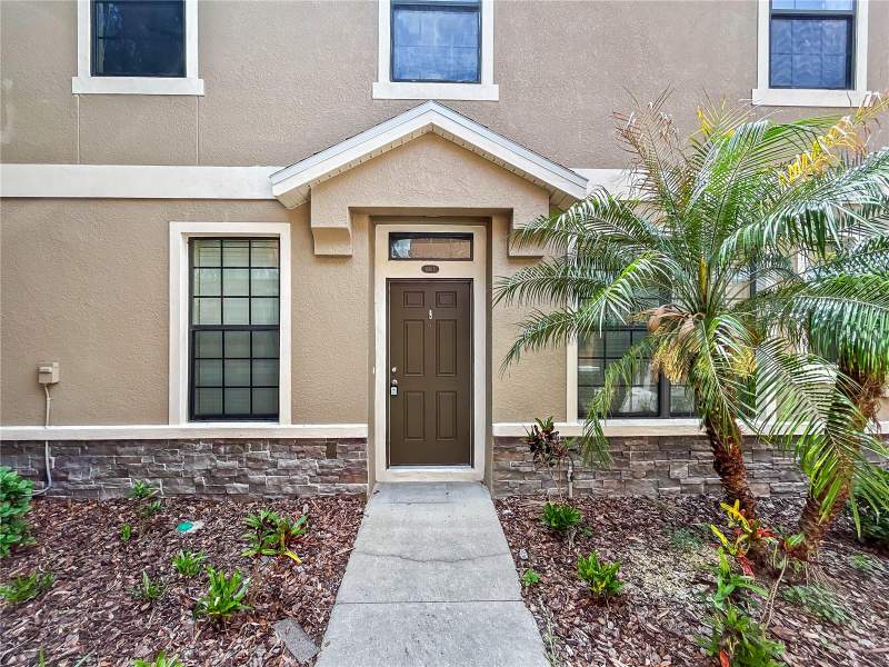 3 bedroom Townhouse at 16615 Kingletside Court, Fishhawk Ranch Ph 2 Tr 1, Lithia — photo 4