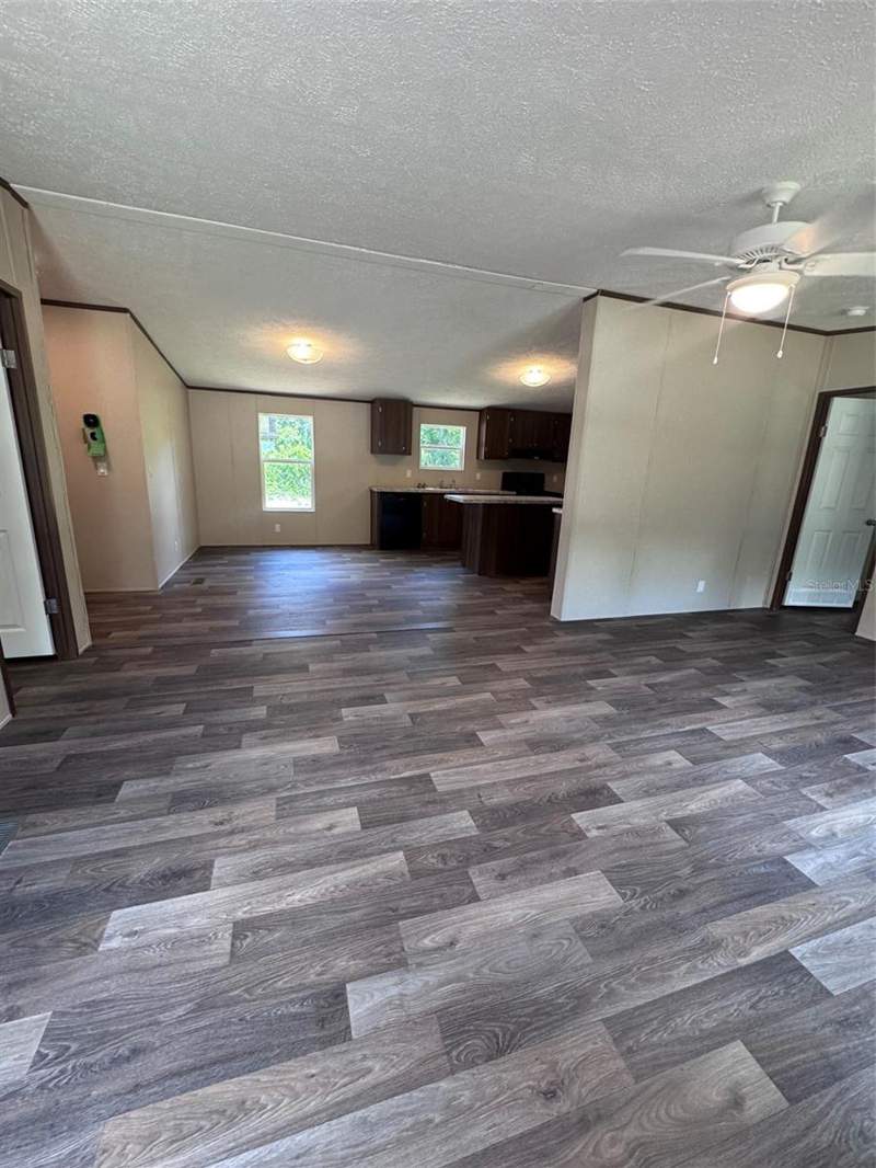 3 bedroom Manufactured Home at 11801 NW 20th Street, Ocala Estate, Ocala — photo 5