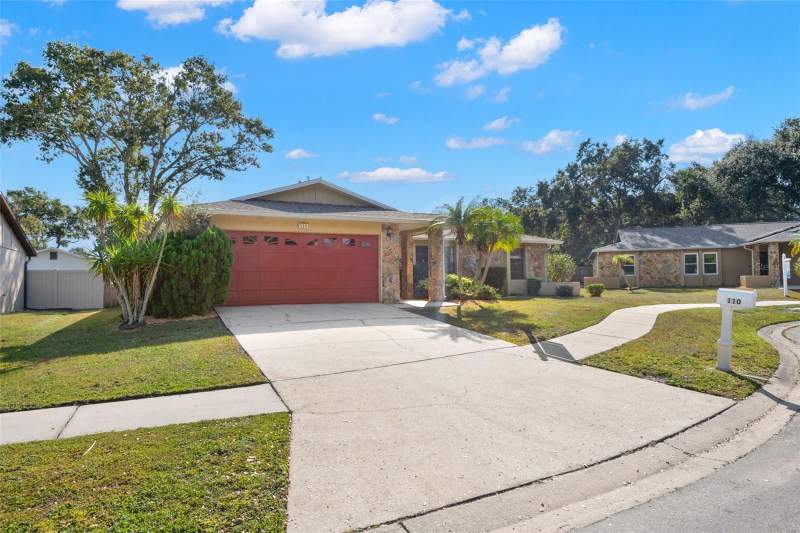 3 bedroom Single Family Residence at 110 Meadowcross Drive, Country Villas-Unit Two, Safety Harbor — photo 2