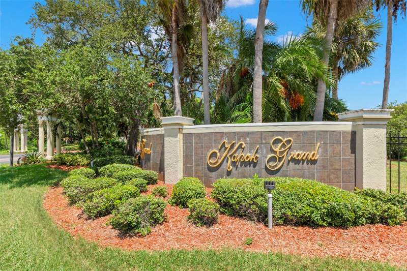 3 bedroom Townhouse at 11117 KAPOK GRAND CIRCLE, KAPOK GRAND, MADEIRA BEACH — photo 2