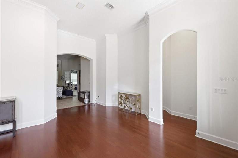 4 bedroom Single Family Residence at 6124 Foxfield Court, Keenes Pointe, Windermere — photo 4