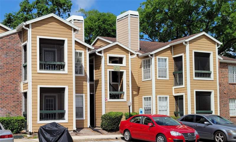 4400 THORNBRIAR LANE #201 home for sale in Regency Gardens