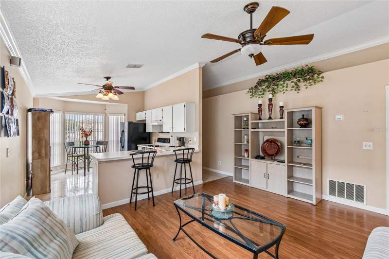 3 bedroom Single Family Residence at 1967 Garwood Drive, Azalea Cove, Orlando — photo 5