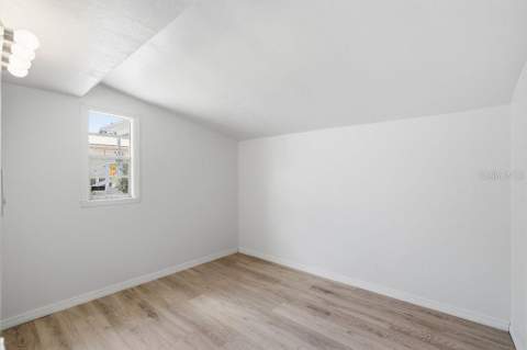 7207 S West Shore Boulevard, Tampa FL - photo 19 of 42
