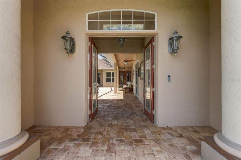 5 bedroom Single Family Residence at 12061 Sapphire Drive, Padrons West Linden Estates, Spring Hill — photo 5