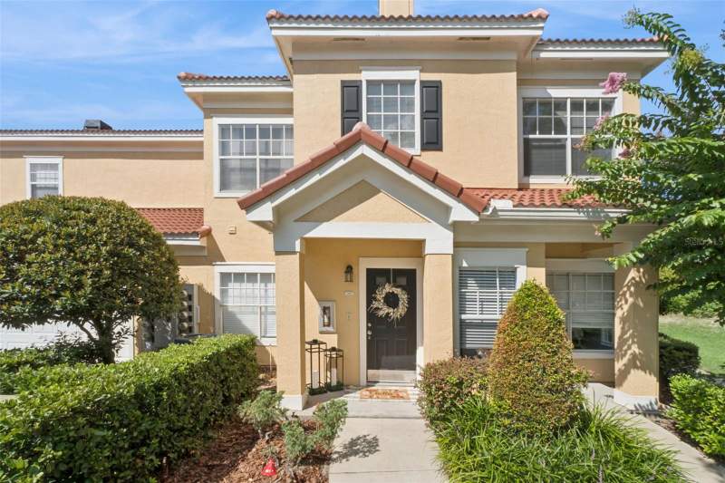 Arbor Lakes A Condo