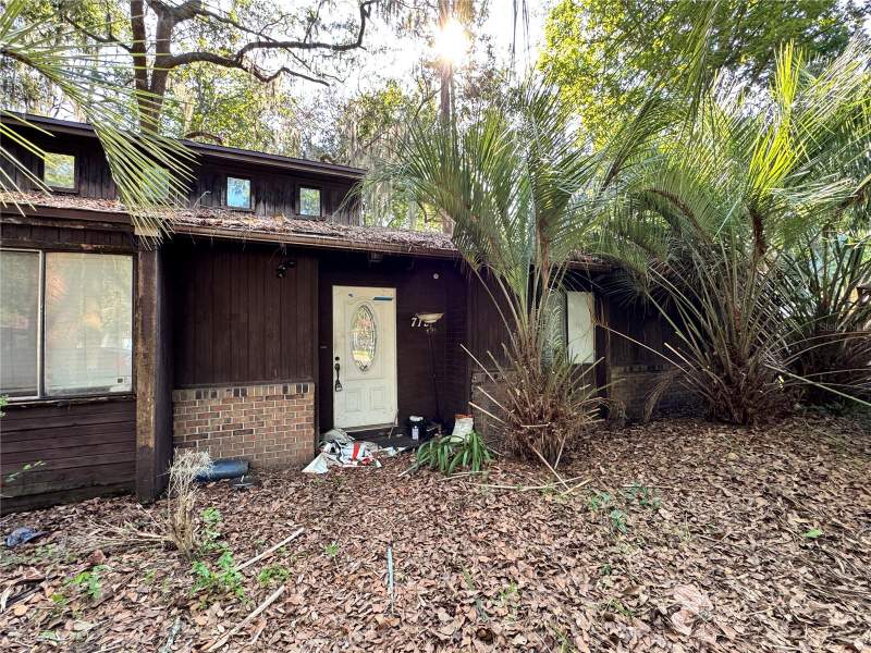 3 bedroom Single Family Residence at 713 NW 95th Terrace, Hamilton Heights, Gainesville — photo 2