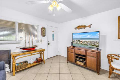 10265 Gulf Boulevard #B315, St Petersburg FL - photo 10 of 34