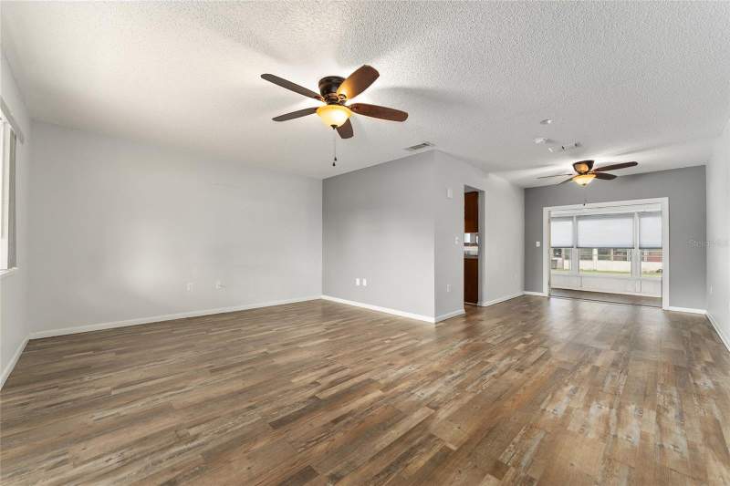 2 bedroom Single Family Residence at 9981 SW 103rd Place, Pine Run Estates, Ocala — photo 5
