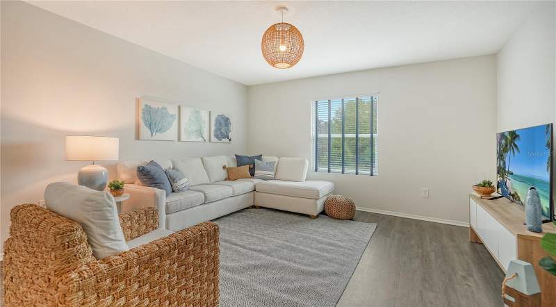 4 bedroom Single Family Residence at 4328 Boxelder Avenue, Broadleaf, Parrish — photo 3