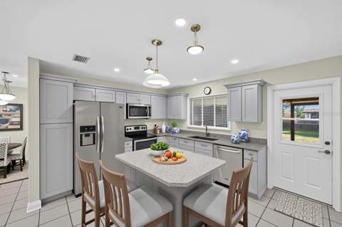 8511 Shady Glen Drive, Orlando FL - photo 8 of 28