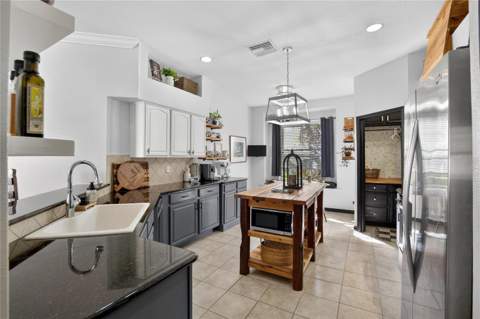 417 Stone Briar Drive, Ruskin FL - photo 8 of 59