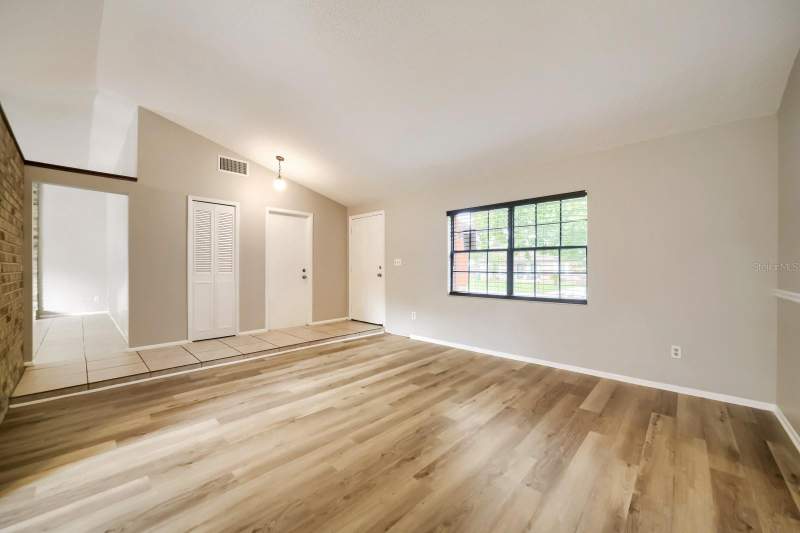 3 bedroom Single Family Residence at 717 Lancewood Drive, Foxmoor Unit 3, Winter Springs — photo 5