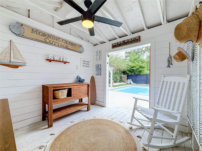 3 bedroom Single Family Residence at 675 S Vincent Street, Crystal Beach Rev, Crystal Beach — photo 4