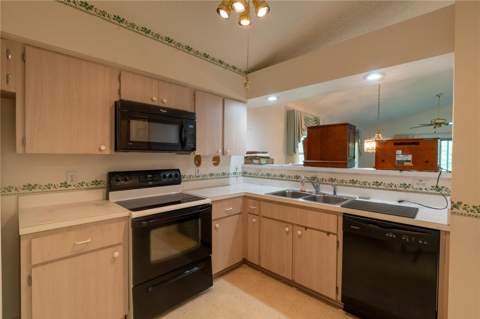 1913 NW 50th Circle, Ocala FL - photo 8 of 42