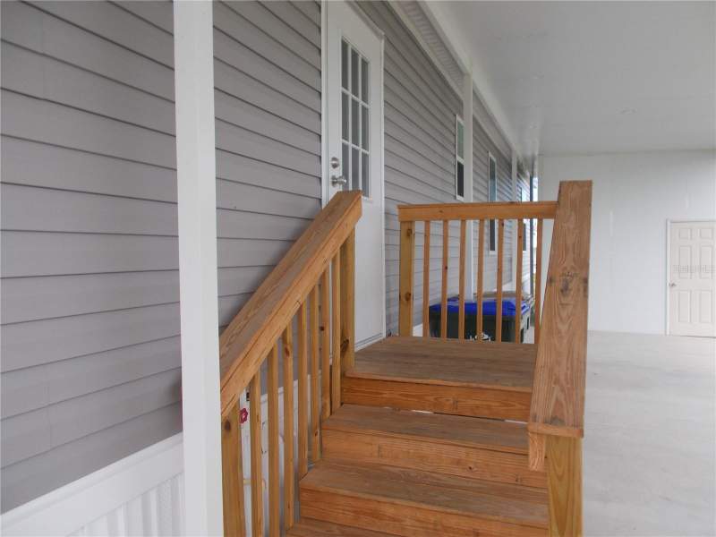 3 bedroom Manufactured Home at 6803 Amoko Court, Holiday Park, North Port — photo 3