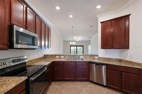 5614 Palmer Circle #206, Bradenton FL - photo 14 of 79