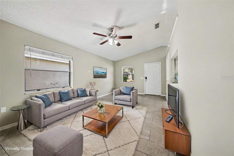 3 bedroom Single Family Residence at 2710 Lorraine Drive, Leesburg Westside Oaks, Leesburg — photo 4