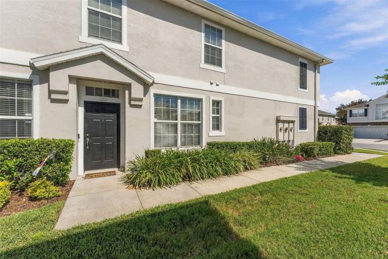3 bedroom Townhouse at 2333 Tanbark Ridge Place, Walden Woods Rep, Plant City — photo 5