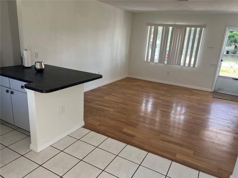 2 bedroom Single Family Residence at 10934 Freedom Boulevard, Freedom Village, Seminole — photo 4