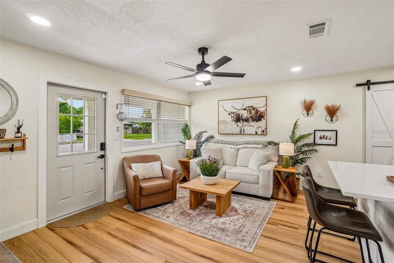 3 bedroom Single Family Residence at 4703 W WALLACE AVENUE, GANDY GARDENS 1, TAMPA — photo 4