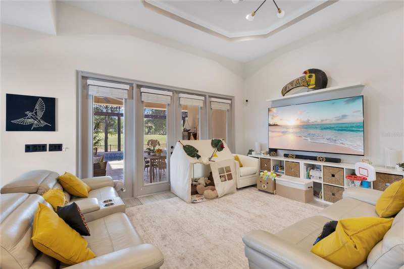 4 bedroom Single Family Residence at 10720 Gawsworth Point, Eagle Crk Ph 1A, Orlando — photo 5