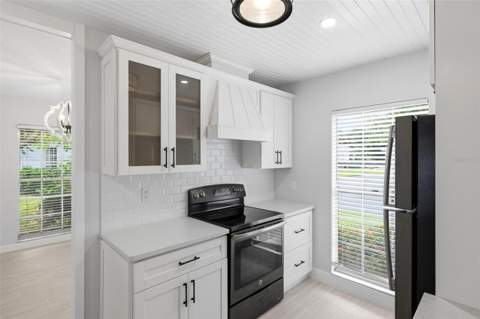 4 Antigua Circle #6, Englewood FL - photo 16 of 98