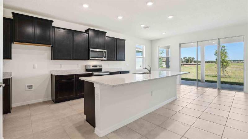 3 bedroom Single Family Residence at 3014 Canopy Oak Boulevard, Twisted Oaks, Wildwood — photo 3