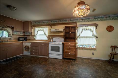 3514 S 74th Street, Tampa FL - photo 7 of 20
