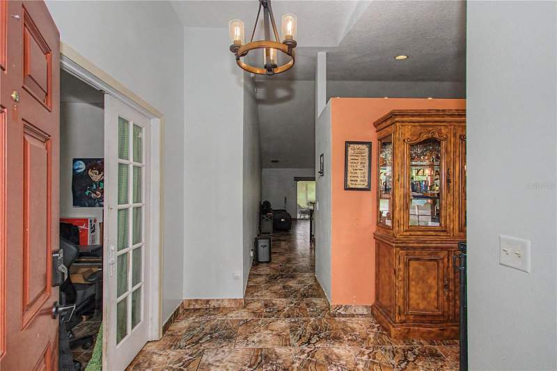 4 bedroom Single Family Residence at 8137 SW 138th Street Road, Marion Oaks Un 11, Ocala — photo 3