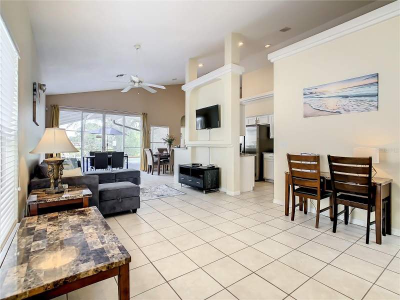 4 bedroom Single Family Residence at 16833 Glenbrook Boulevard, Glenbrook Sub, Clermont — photo 2