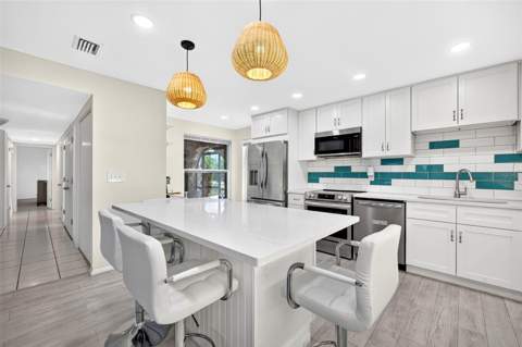 3349 Rock Creek Drive, Port Charlotte FL - photo 15 of 48