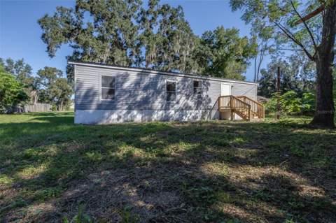 8833 Nundy Avenue, Gibsonton FL - photo 24 of 30