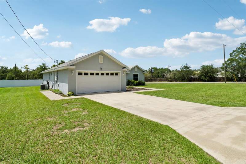 3 bedroom Single Family Residence at 9170 SE 150th Street, Orange Blossom Hills Un 14, Summerfield — photo 2