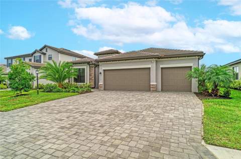 15332 Serene Shores Loop, Bradenton FL - photo 9 of 74