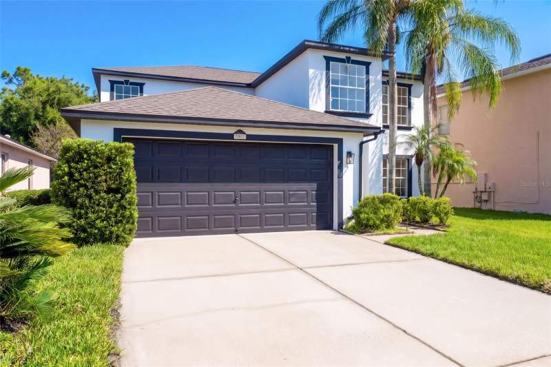 4 bedroom Single Family Residence at 381 Augustine Court, Waverlee Woods Unit 1, Oviedo — photo 2