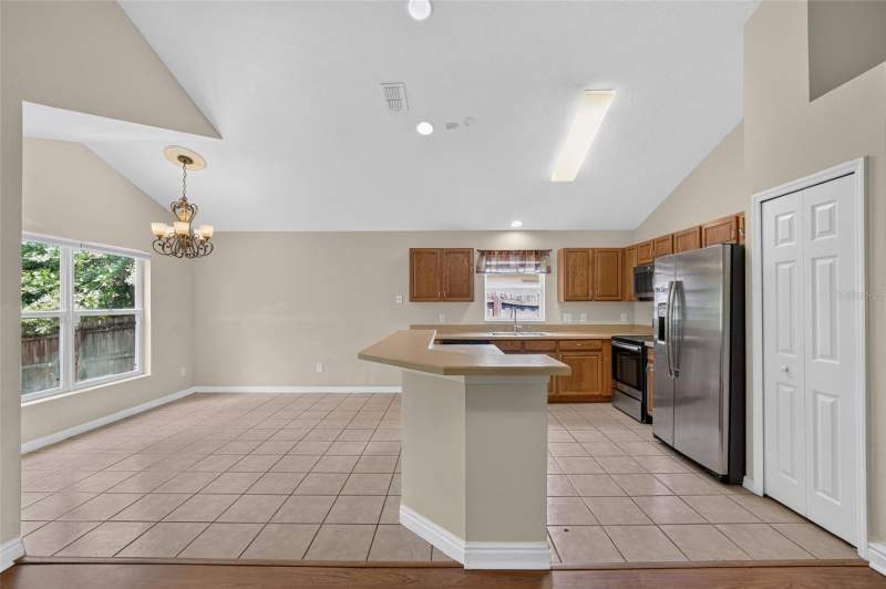 3 bedroom Single Family Residence at 2887 Doe Run Trail, Fawn Ridge Ph 01, Orange City — photo 5
