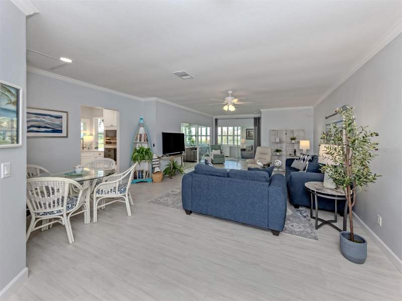 2 bedroom Single Family Residence at 1435 Colony Place, Waterford, Venice — photo 5