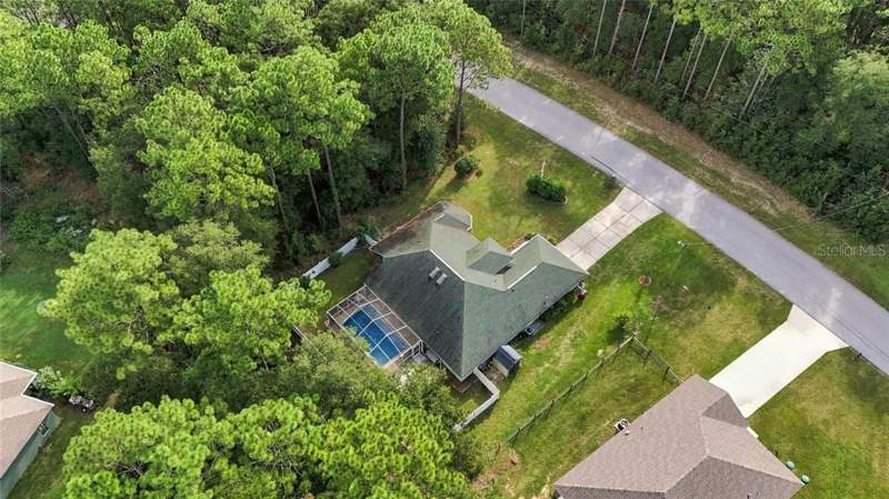 3 bedroom Single Family Residence at 8090 N Golfview Drive, Citrus Springs, Citrus Springs — photo 3