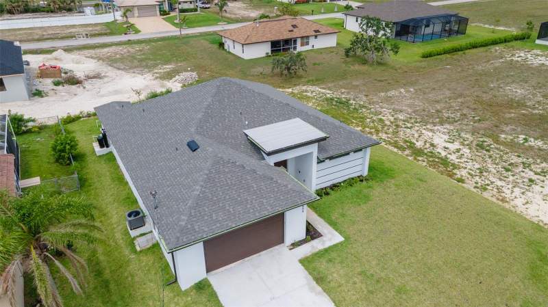 3 bedroom Single Family Residence at 1638 NW 36th Place, Cape Coral, Cape Coral — photo 3